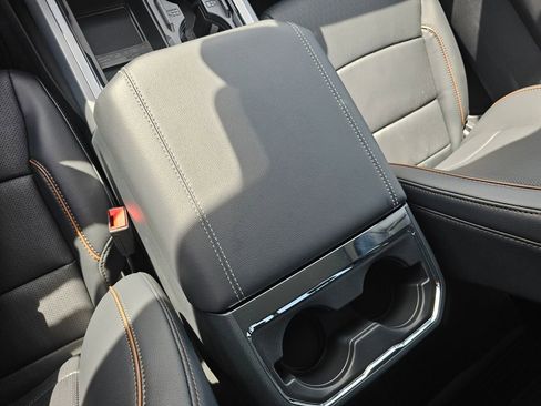 New 2025 Ford F350 Lariat w/ Lariat Ultimate Package image 29