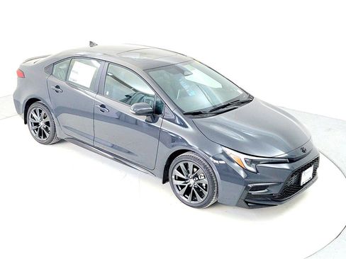 New 2026 Toyota Corolla XSE image 15