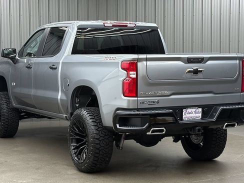 Used 2026 Chevrolet Silverado 1500 LT Trail Boss AWD/4WD image 3