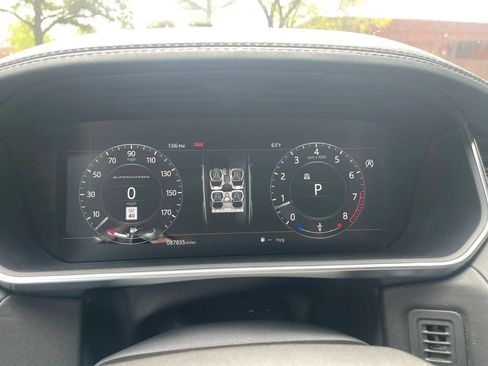 Used 2018 Land Rover Range Rover Sport Supercharged AWD/4WD image 17