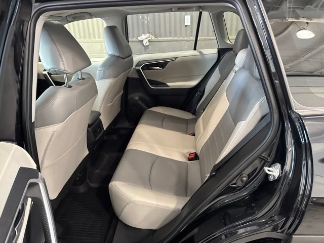 Used 2019 Toyota RAV4 XLE Premium w/ Protection Package FWD image 12