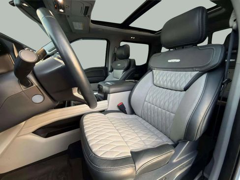 Used 2024 Ford F450 Limited w/ FX4 Off-Road Package image 17