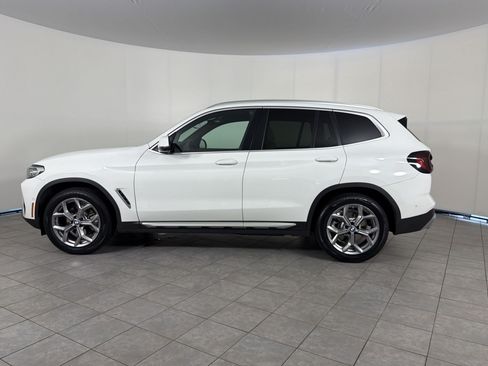 Used 2024 BMW X3 xDrive30i w/ Premium Package AWD/4WD image 2