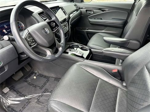 Certified 2020 Honda Passport Touring image 24