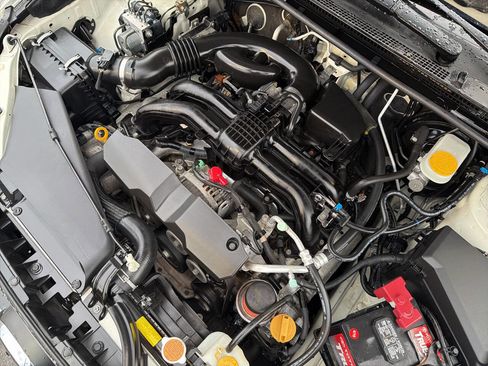 Used 2014 Subaru Crosstrek 2.0i Premium w/ Popular Package #2 image 14