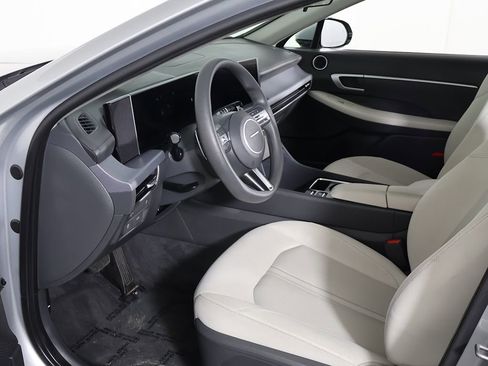 Used 2025 Hyundai Sonata SEL image 21