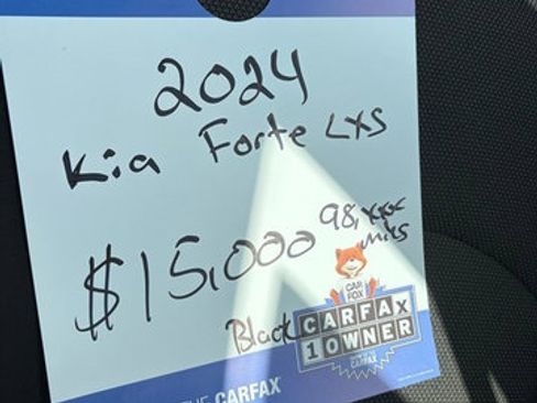 Used 2024 Kia Forte LXS FWD image 10