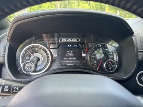Used 2021 RAM 1500 Laramie AWD/4WD image 29