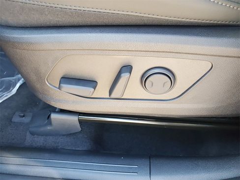 New 2026 Kia Sorento S image 7