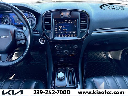 Used 2021 Chrysler 300 S image 18