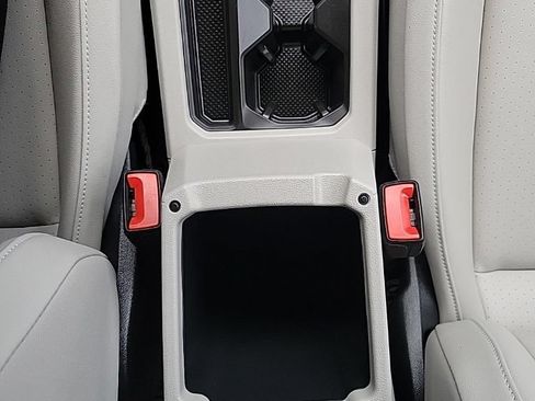 Certified 2023 Volkswagen Tiguan SE AWD/4WD image 10