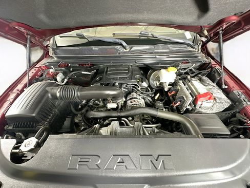 Used 2019 RAM 1500 Limited image 33