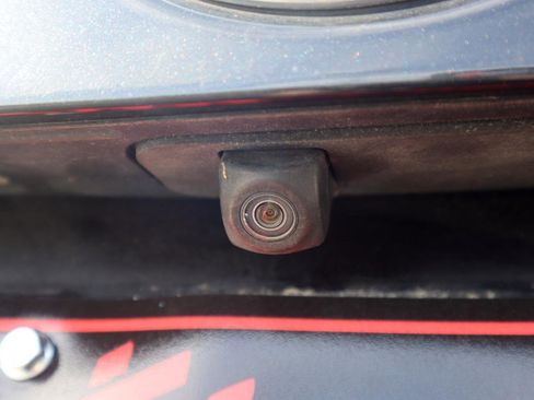 Used 2017 Toyota Corolla L FWD image 24