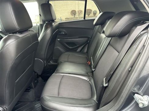 Used 2016 Chevrolet Trax LT w/ LT Convenience Package image 22