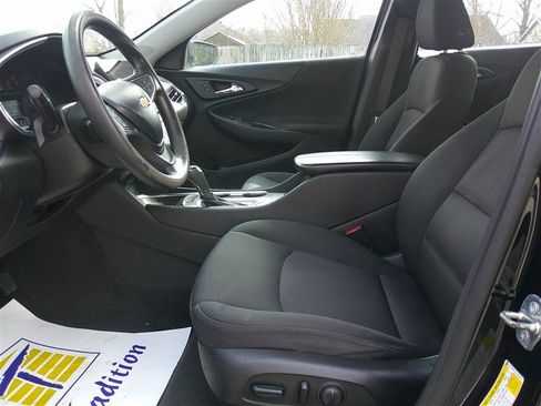 Used 2020 Chevrolet Malibu LT image 10