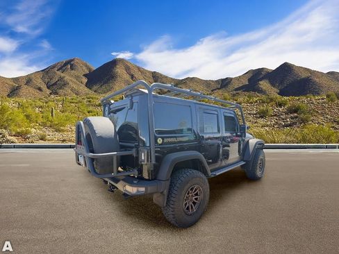 Used 2018 Jeep Wrangler Unlimited Sport AWD/4WD image 4