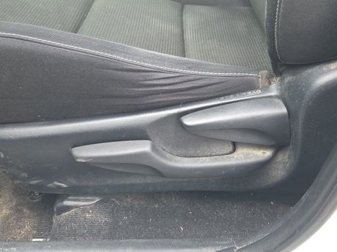 Used 2016 Toyota RAV4 XLE image 24