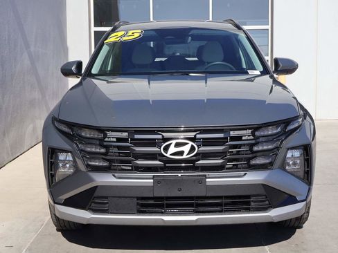 Used 2025 Hyundai Tucson SEL FWD image 5