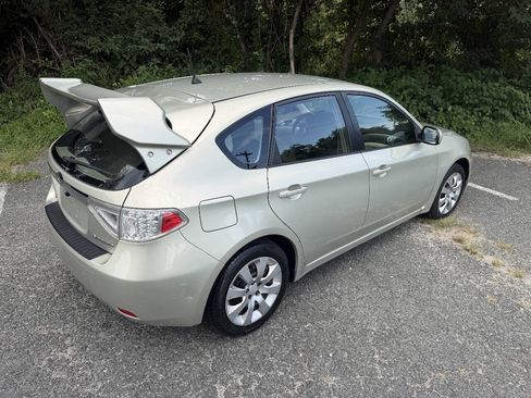 Used 2009 Subaru Impreza 2.5i AWD/4WD image 5