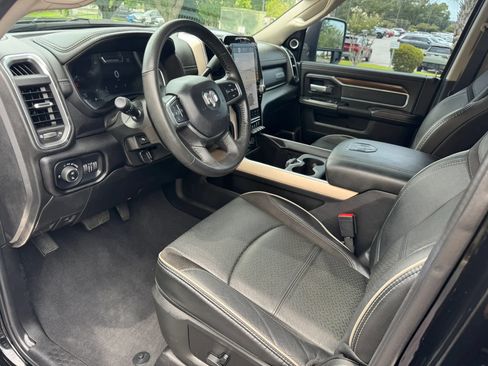 Used 2024 RAM 2500 Laramie AWD/4WD image 15