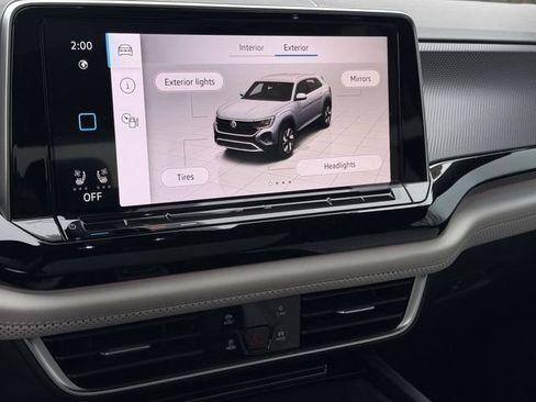 New 2026 Volkswagen Atlas Cross Sport SEL Premium R-Line AWD/4WD image 15