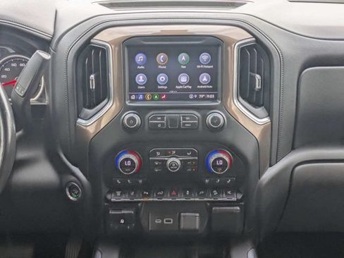 Used 2021 Chevrolet Silverado 2500 High Country w/ Z71 Off-Road Package AWD/4WD image 17
