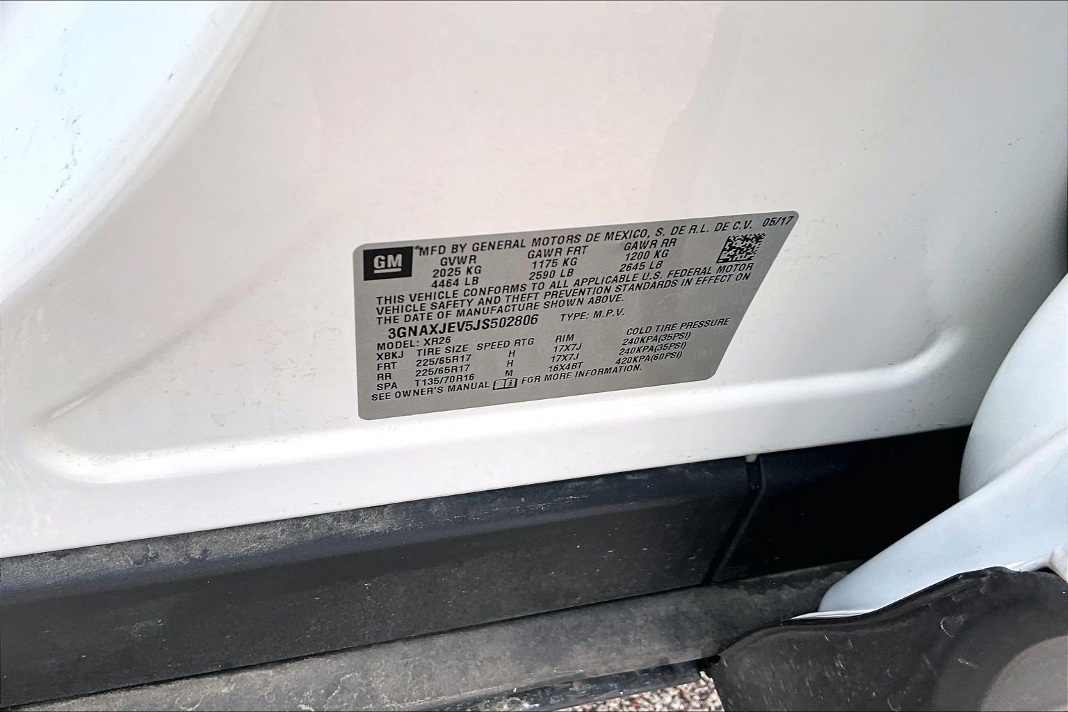 Used 2018 Chevrolet Equinox LT FWD image 34