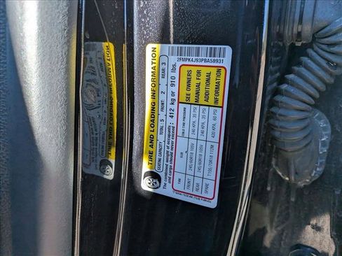 Used 2023 Ford Edge SEL image 21