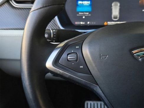 Used 2018 Tesla Model X P100D image 25