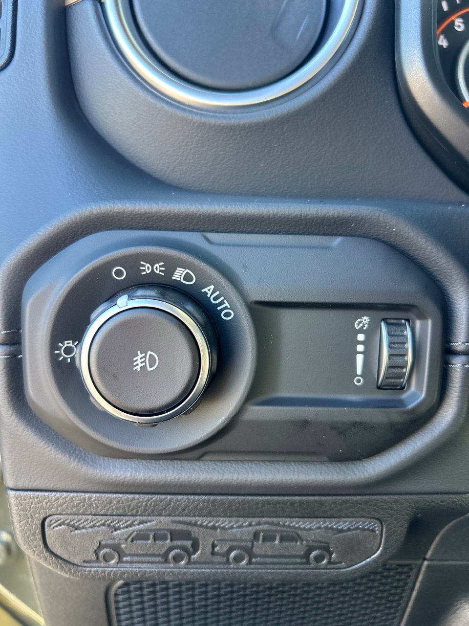 New 2027 Jeep Wrangler Unlimited Sahara AWD/4WD image 17