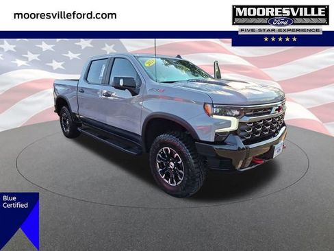 Used 2024 Chevrolet Silverado 1500 ZR2 w/ Technology Package AWD/4WD image 1
