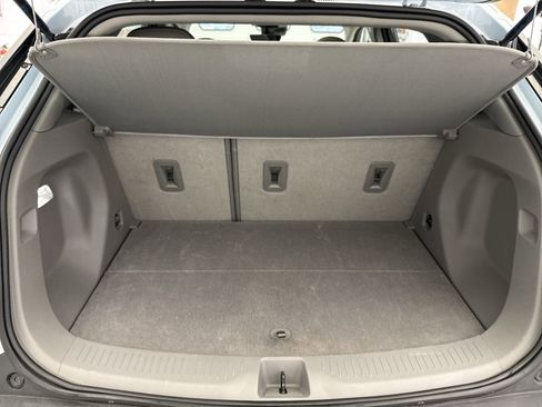 Used 2022 Chevrolet Bolt EUV Premier w/ Sun & Sound Package image 25