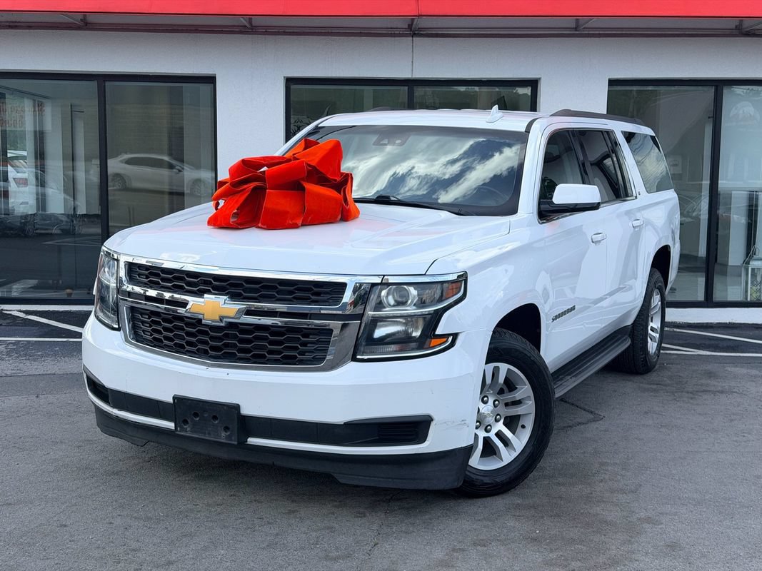 Used 2018 Chevrolet Suburban LT RWD image 1