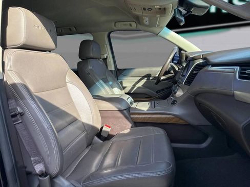 Used 2020 GMC Yukon XL Denali RWD image 20