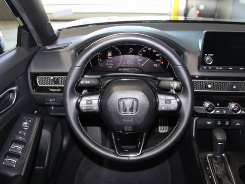 Used 2025 Honda Civic Sport image 20