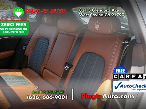 Used 2022 Maserati Levante GT AWD/4WD image 12