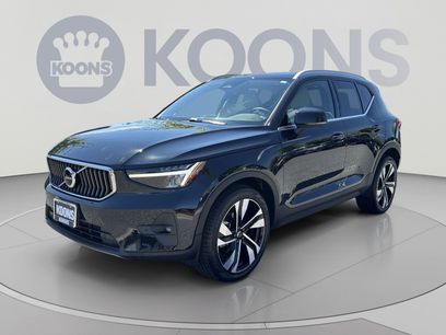 Used 2023 Volvo XC40 B5 Plus w/ Protection Package Premier