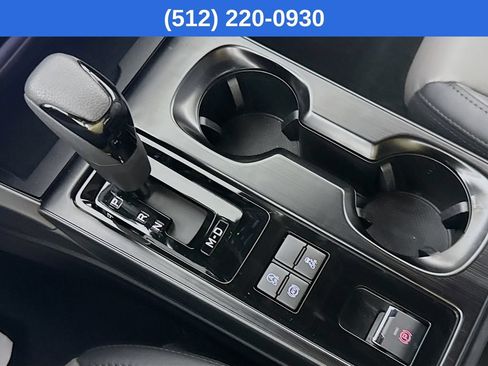 Used 2026 Subaru Outback Premium AWD/4WD image 21
