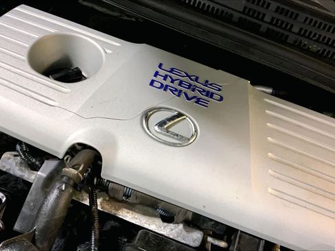 Used 2011 Lexus CT 200h Premium image 32