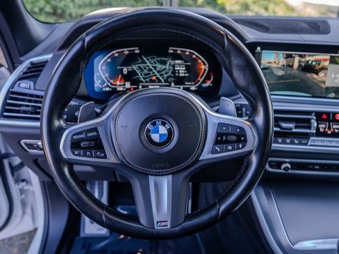 Used 2023 BMW X5 sDrive40i w/ M Sport Package image 5