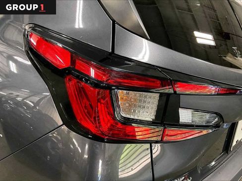 Used 2024 Subaru Crosstrek 2.0i Premium AWD/4WD image 29