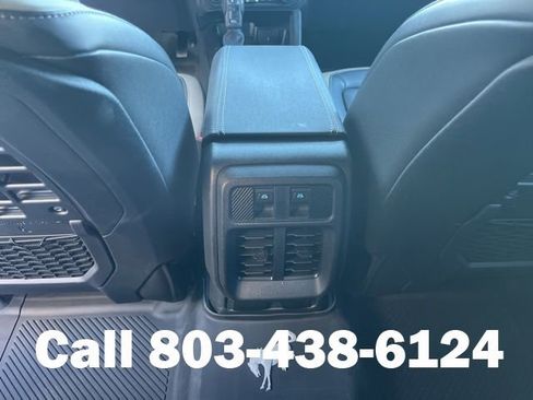 Used 2025 Ford Bronco Big Bend w/ Black Diamond Package image 16