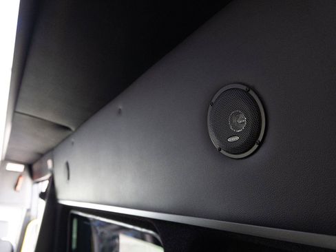 Used 2019 Mercedes-Benz Sprinter 3500 image 44