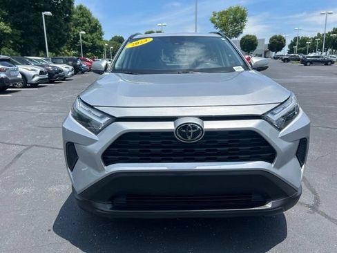 Used 2024 Toyota RAV4 XLE FWD image 2
