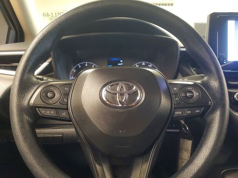 Used 2024 Toyota Corolla LE image 20