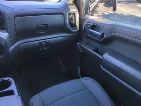 Used 2021 Chevrolet Silverado 1500 LT RWD image 18