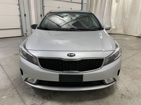 Used 2017 Kia Forte EX image 27