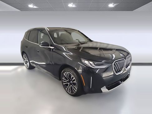 Used 2025 BMW X3 xDrive30i w/ Convenience Package image 26