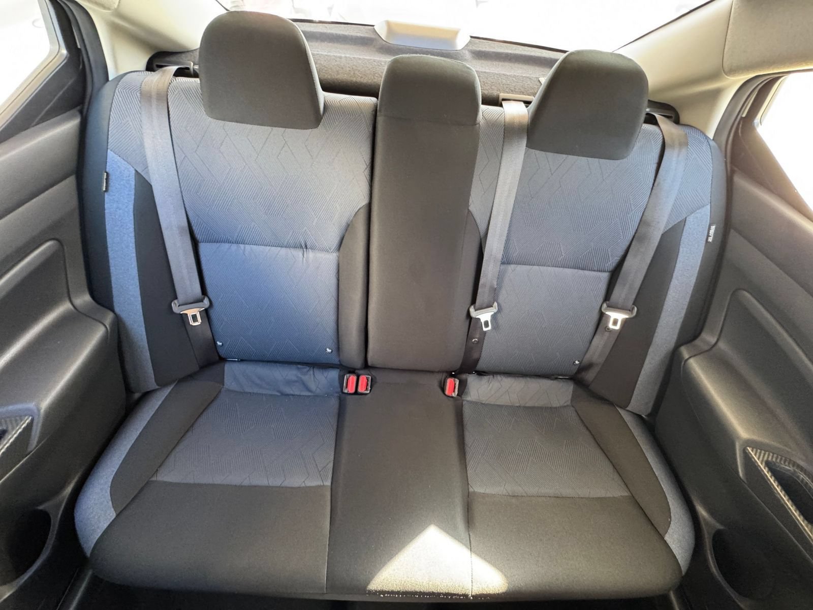 Used 2025 Nissan Versa SV FWD image 36