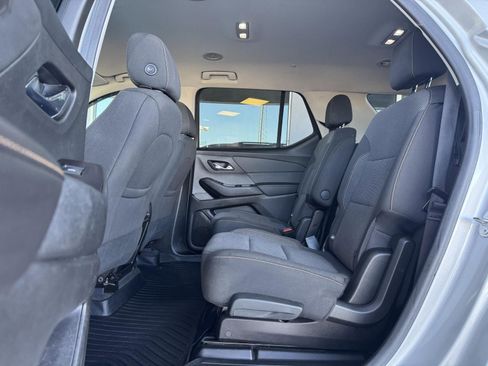 Used 2020 Chevrolet Traverse LT w/ LPO, Cargo Package image 10